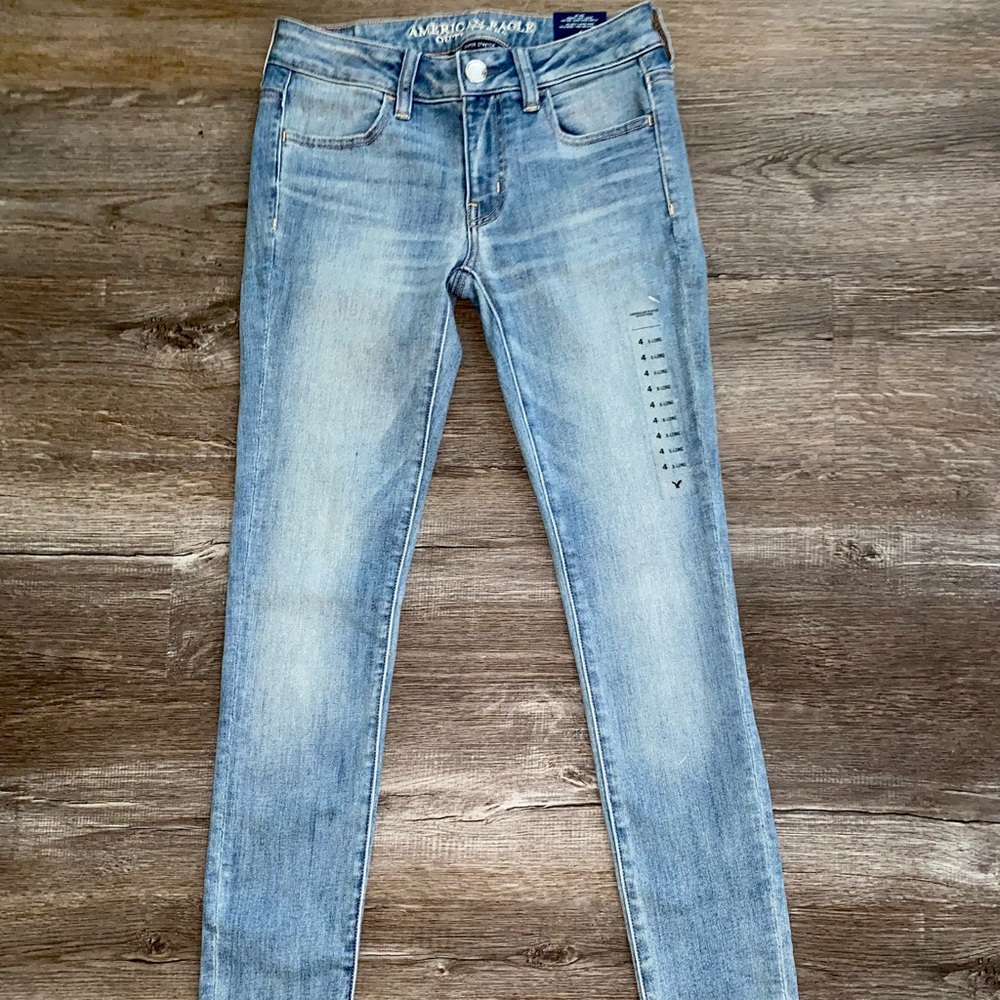NWT AE Super Stretch Jeggings